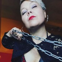 Rijpe domina, Oss, zoekt slaaf